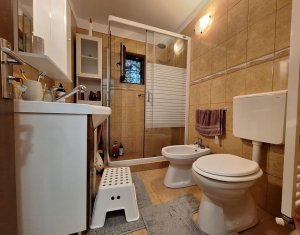 Appartement 3 chambres à vendre dans Cluj-napoca, zone Zorilor