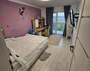 Maison 7 chambres à vendre dans Floresti