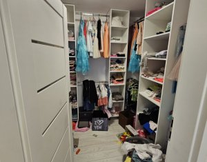 Maison 7 chambres à vendre dans Floresti