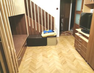 Appartement 3 chambres à vendre dans Cluj-napoca, zone Marasti