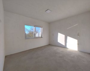 Casa finisata Jucu de Sus, P+E, 160 mp, teren 1200 mp, liniste, aerisit 