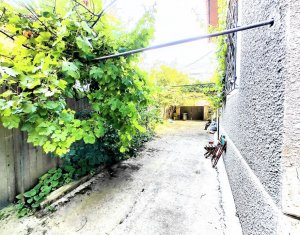 Ház 4 szobák eladó on Cluj-napoca, Zóna Andrei Muresanu