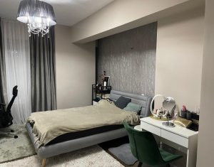 Lakás 4 szobák eladó on Cluj-napoca, Zóna Plopilor