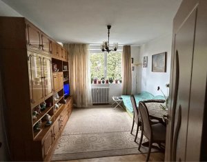 Appartement 3 chambres à vendre dans Cluj-napoca, zone Plopilor