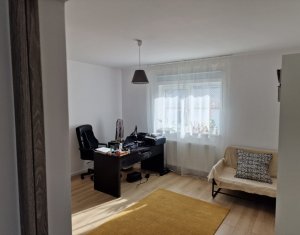 Ház 4 szobák eladó on Floresti