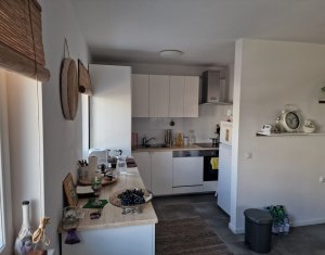 Ház 4 szobák eladó on Floresti