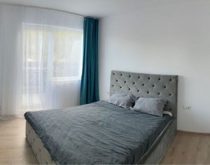 Lakás 3 szobák eladó on Floresti