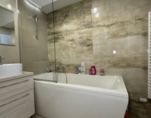 Appartement 3 chambres à vendre dans Cluj-napoca, zone Buna Ziua
