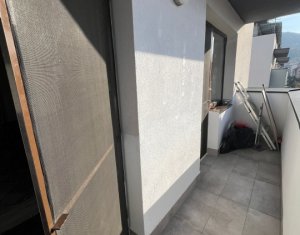 Appartement 3 chambres à vendre dans Floresti