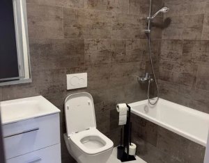 Appartement 3 chambres à louer dans Cluj-napoca, zone Borhanci