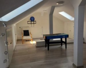 Maison 4 chambres à vendre dans Cluj-napoca, zone Manastur