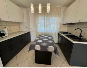 Lakás 3 szobák kiadó on Floresti