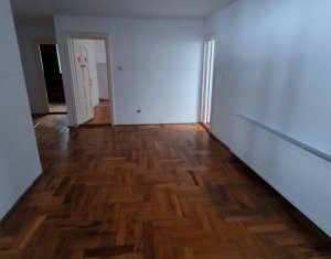 Ház 10 szobák kiadó on Cluj-napoca, Zóna Andrei Muresanu