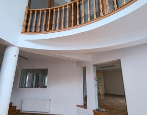 Ház 10 szobák kiadó on Cluj-napoca, Zóna Andrei Muresanu