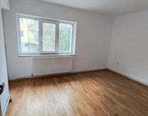 Ház 10 szobák kiadó on Cluj-napoca, Zóna Andrei Muresanu