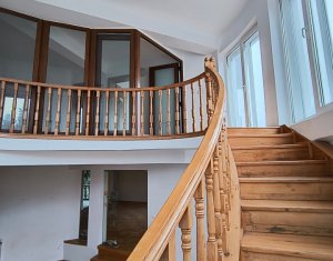 Ház 10 szobák kiadó on Cluj-napoca, Zóna Andrei Muresanu