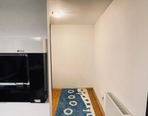 Lakás 3 szobák eladó on Floresti