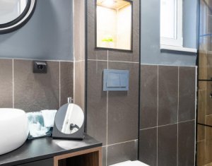 Ház 4 szobák eladó on Floresti