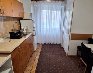 Lakás 3 szobák kiadó on Cluj-napoca, Zóna Centru