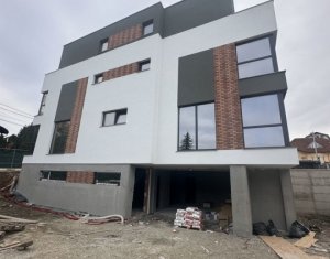 Lakás 4 szobák eladó on Cluj-napoca, Zóna Zorilor