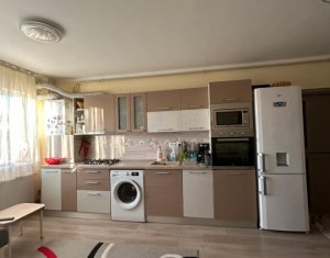 Appartement 3 chambres à vendre dans Baciu