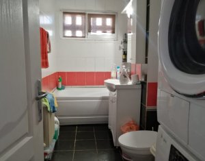 Appartement 3 chambres à vendre dans Cluj-napoca, zone Manastur