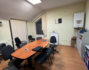Appartement 5 chambres à vendre dans Cluj-napoca, zone Becas