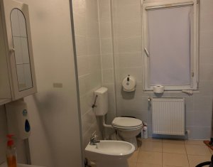 Appartement 5 chambres à vendre dans Cluj-napoca, zone Becas