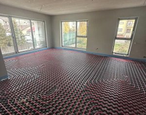 Lakás 4 szobák eladó on Cluj-napoca, Zóna Zorilor