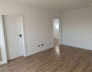 Appartement 3 chambres à vendre dans Floresti
