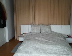 Ház 3 szobák eladó on Floresti