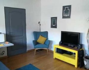 Ház 3 szobák eladó on Floresti