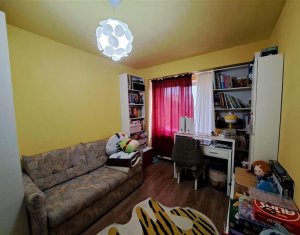 Appartement 3 chambres à vendre dans Cluj-napoca, zone Manastur