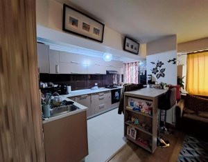 Appartement 3 chambres à vendre dans Cluj-napoca, zone Manastur