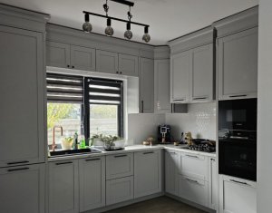 Ház 4 szobák eladó on Dezmir