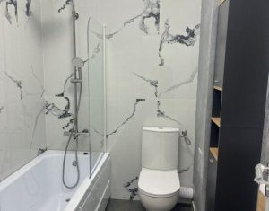 Appartement 3 chambres à vendre dans Floresti