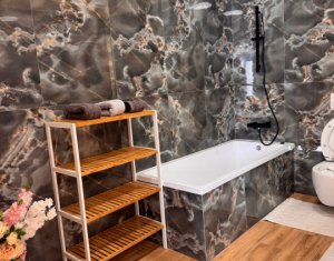 Lakás 2 szobák eladó on Floresti