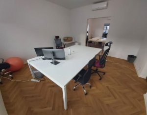 House 12 rooms for rent in Cluj-napoca, zone Andrei Muresanu