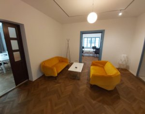 House 12 rooms for rent in Cluj-napoca, zone Andrei Muresanu