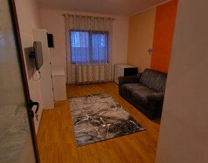 Ház 3 szobák kiadó on Cluj-napoca, Zóna Manastur