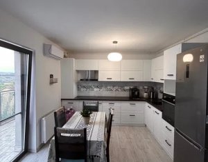 Appartement 3 chambres à vendre dans Cluj-napoca, zone Marasti