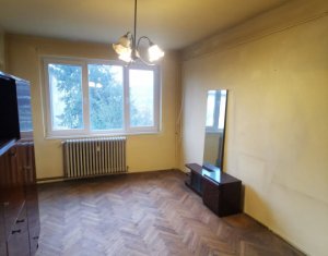 Appartement 4 chambres à vendre dans Cluj-napoca, zone Plopilor