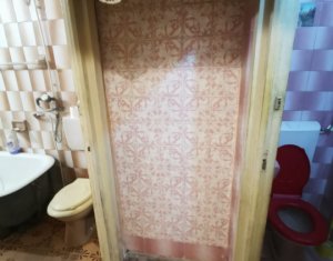 Appartement 4 chambres à vendre dans Cluj-napoca, zone Plopilor