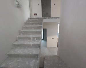 Maison 6 chambres à vendre dans Cluj-napoca, zone Europa