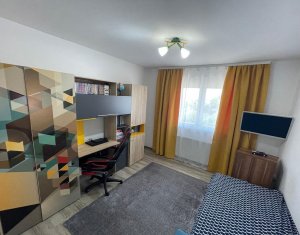 Appartement 3 chambres à vendre dans Cluj-napoca, zone Marasti