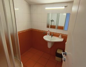 Maison 7 chambres à louer dans Cluj-napoca, zone Centru