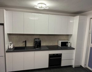 Lakás 2 szobák eladó on Floresti