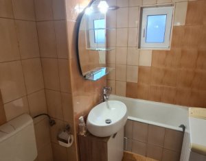 Appartement 2 chambres à vendre dans Cluj-napoca, zone Intre Lacuri