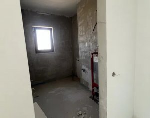 Lakás 3 szobák eladó on Floresti