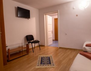 Oportunitate in Zorilor: casa spatioasa, curte mare si potential de investitie!